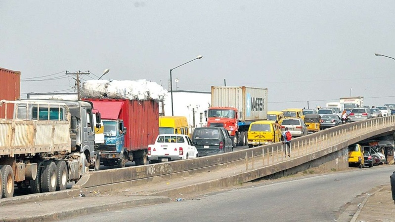 LASTMA explains reason for Eko bridge gridlock