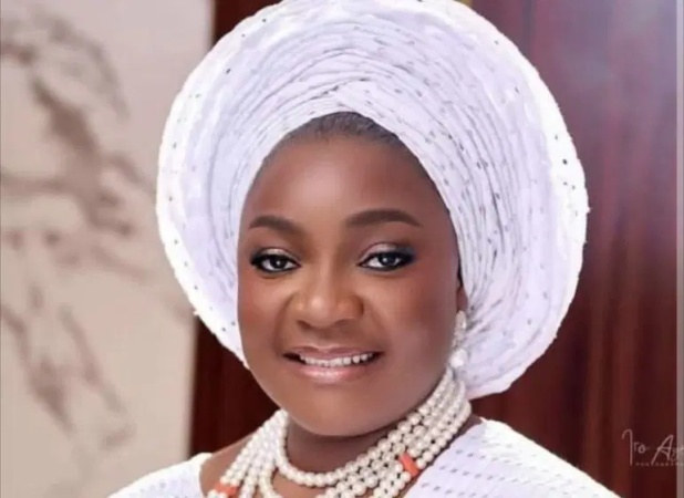 Omije Ojumi singer, Bunmi Akinnaanu, dies