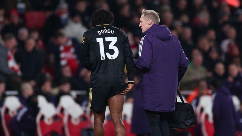 Man Utd's Dorgu set for weeks out with hamstring issue