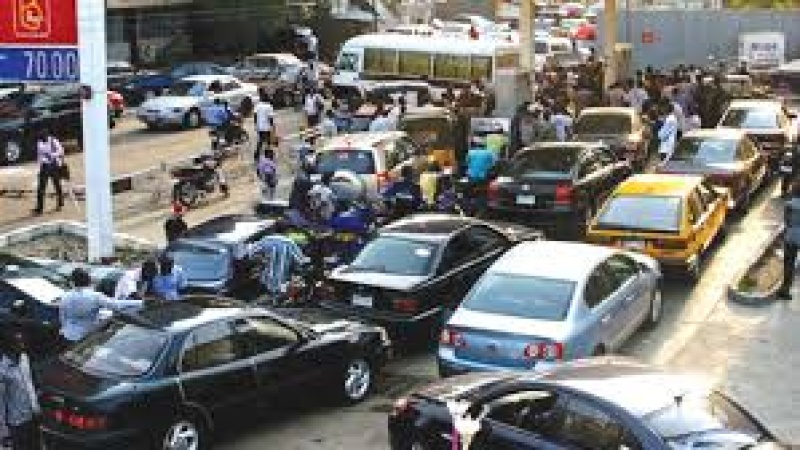 Motorists express worry over unstable petrol increase