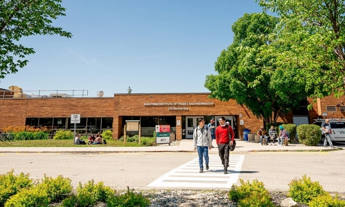 Canada's visa crackdown forces closure of its first public college