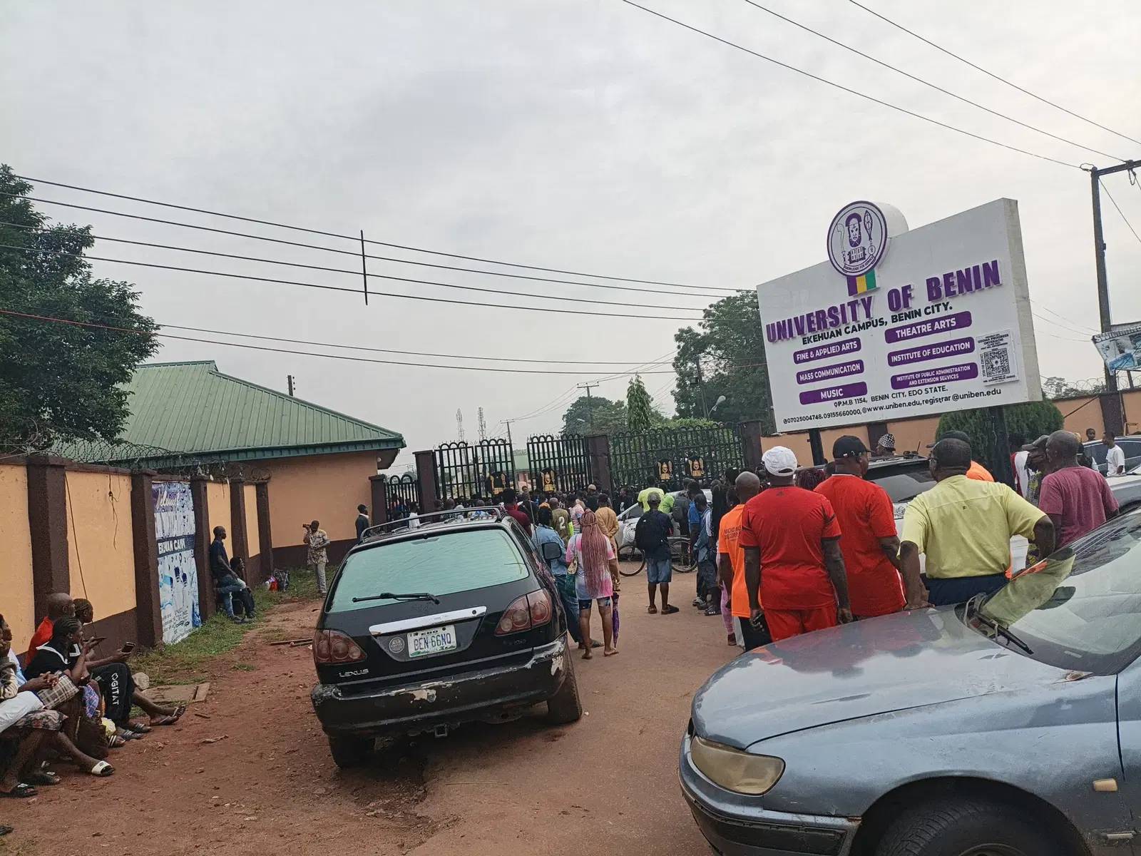 UNIBEN students protest lack of water, light in hostel