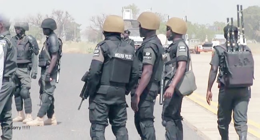 Police storm hotel, nab six robbery suspects