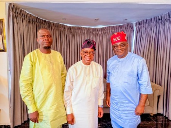 JUST IN: Osun lawmaker Rabiu dumps Accord, joins APC after dramatic reversal