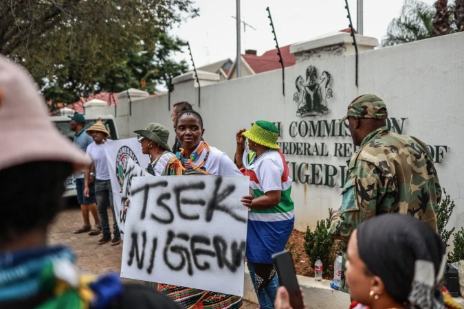 Igbo king in South Africa: Nigerians shut down businesses, stay indoors over rising attacks