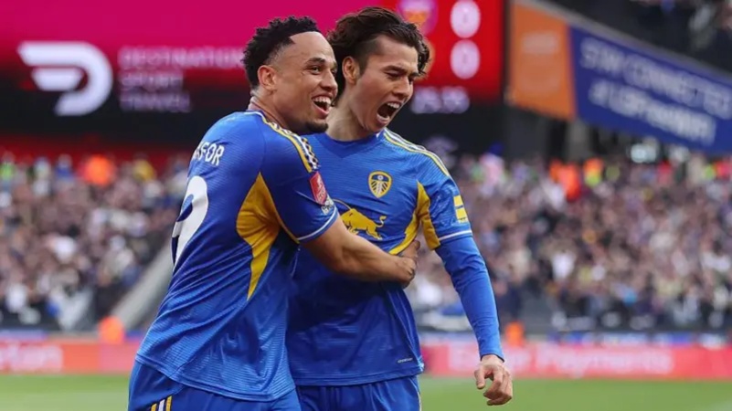 Leeds beat West Ham after dramatic penalty shootout to reach semi-finals
