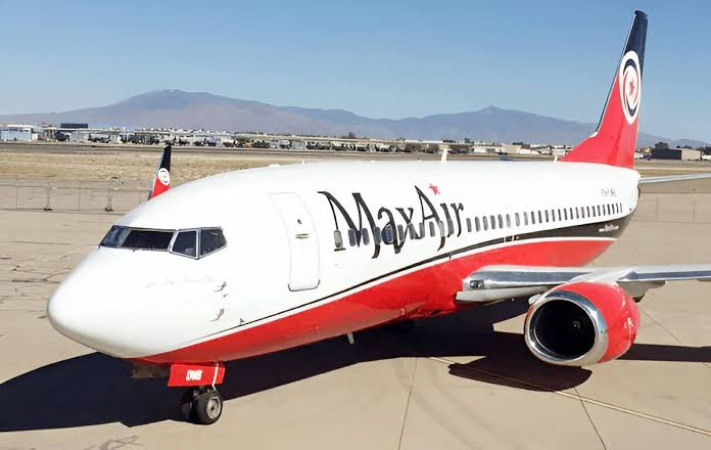 Aviation ground handlers lift suspension on Max Air