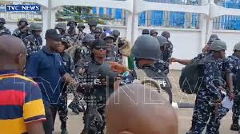 Ekiti 2026: Police beef up security at INEC office