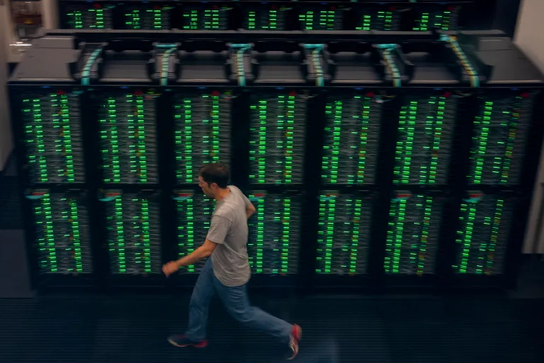 China takes US crown for world’s fastest supercomputer