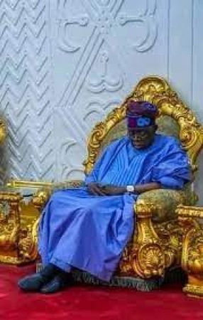 Nigerians reacts as Tinubu sleeps off at Emir's Palace - News Express  Nigeria