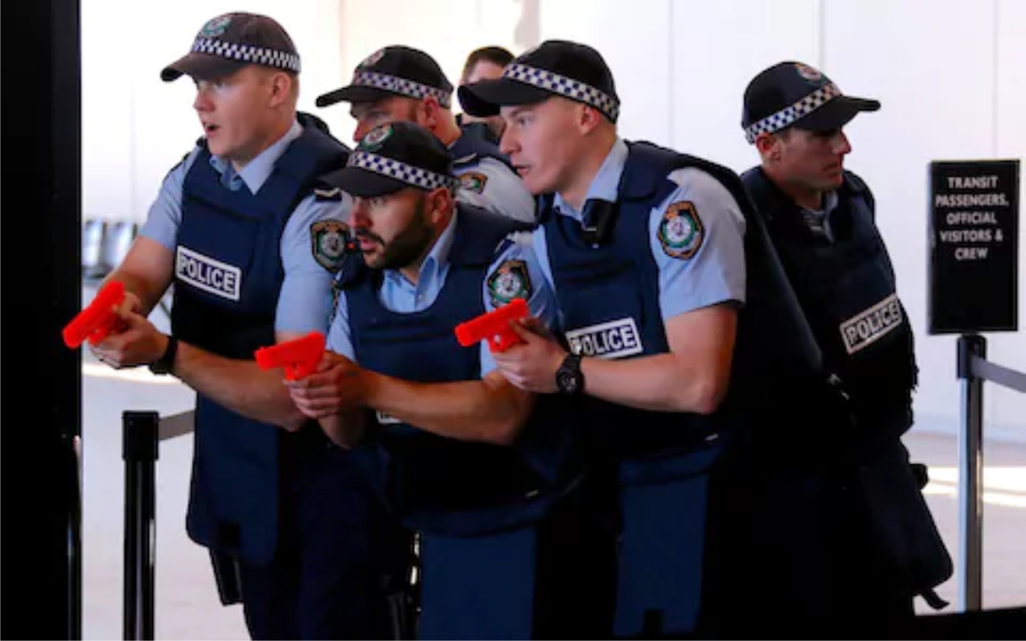 how to become a australian police officer